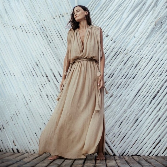 Boho Maxi Dress Deep V Neck Sleeveless Flowy Beach Cover Up Dress